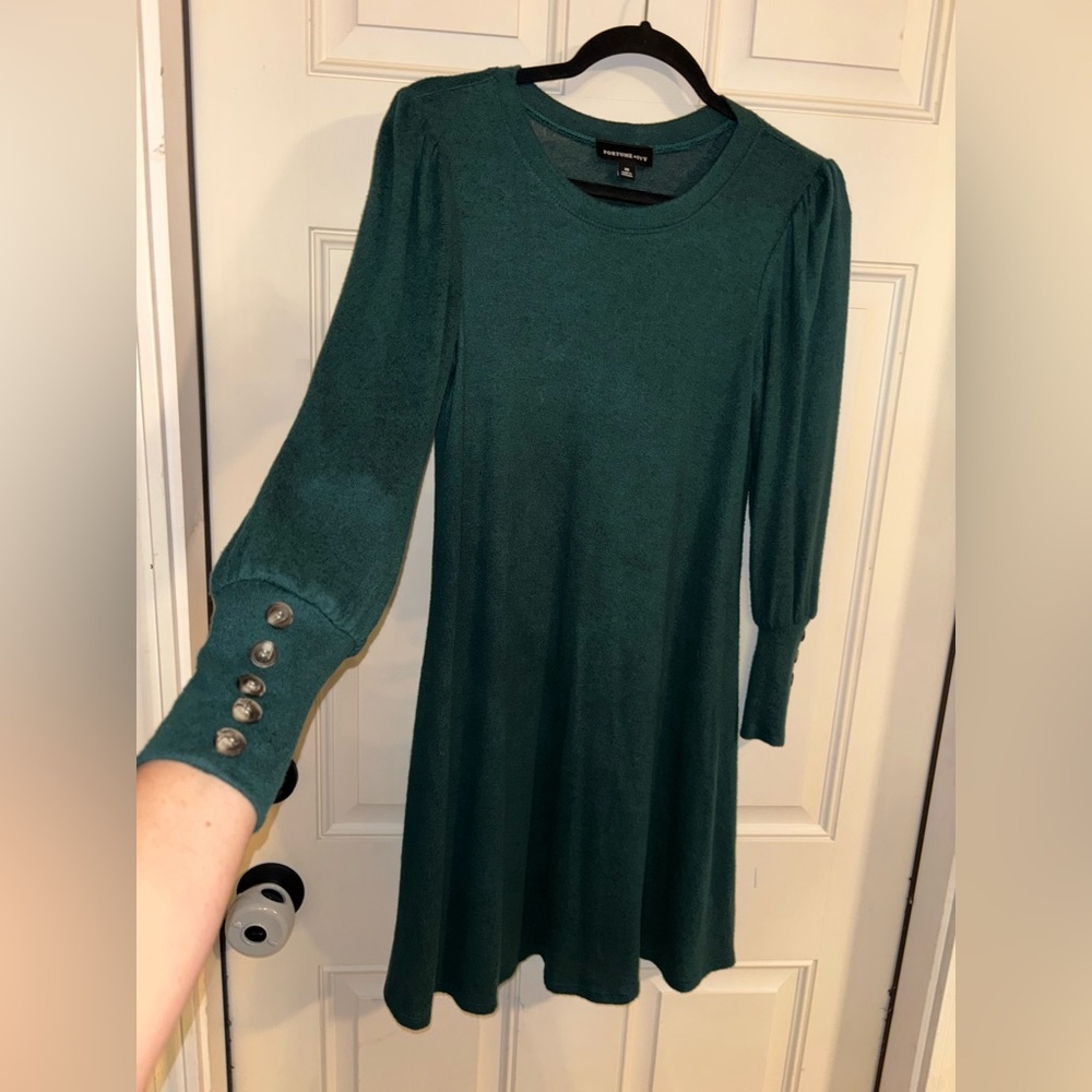 Fortune + Ivy Forest Green Knit Long Sleeve Swing Dress with Button Cuffs